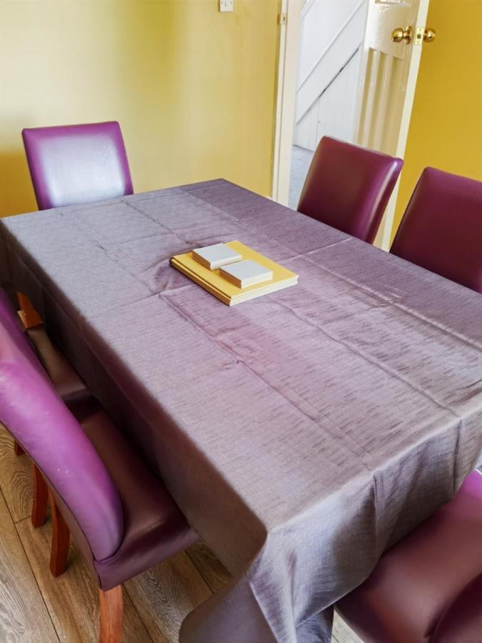Perry Road, Beautiful Large House Available For Guests And Contractors Parking Wifi Villa Nottingham Dış mekan fotoğraf