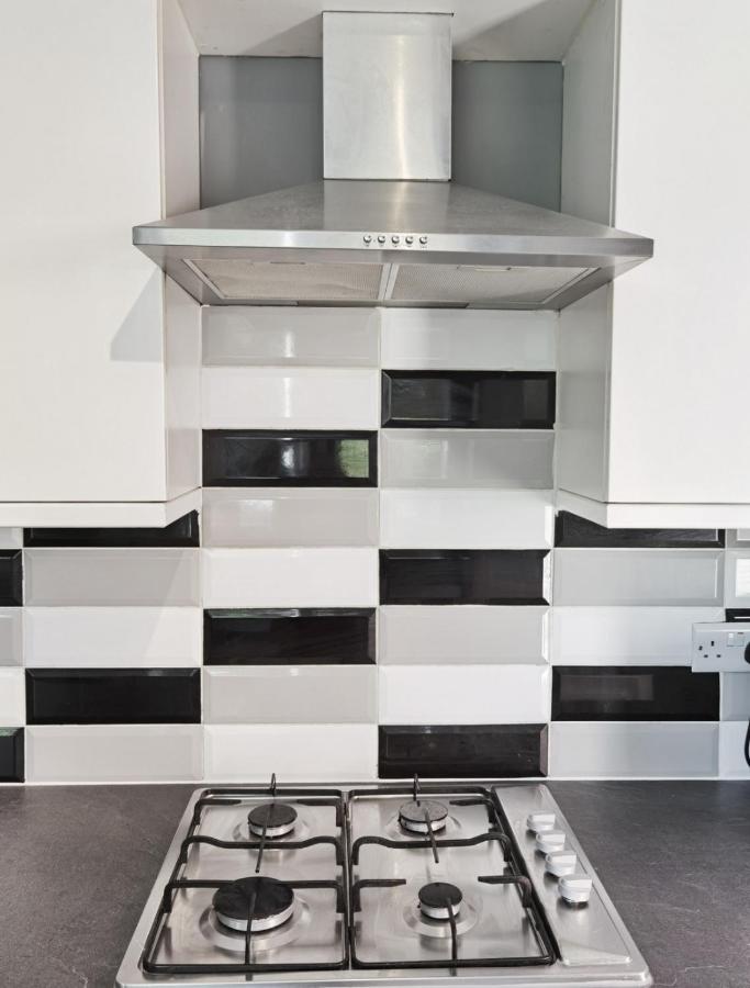 Perry Road, Beautiful Large House Available For Guests And Contractors Parking Wifi Villa Nottingham Dış mekan fotoğraf